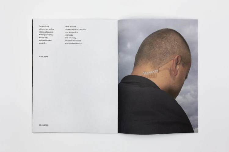 Adamski_centerfold_005.jpg