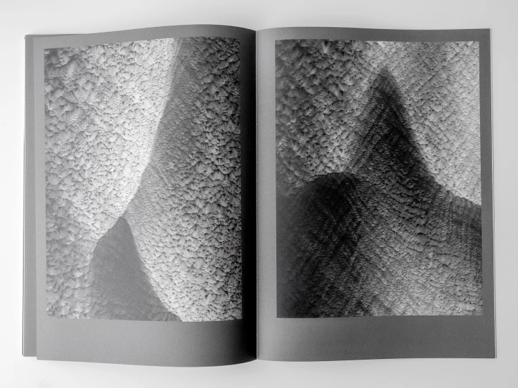 KacperKowalski_Arche-Photobook_09.jpg
